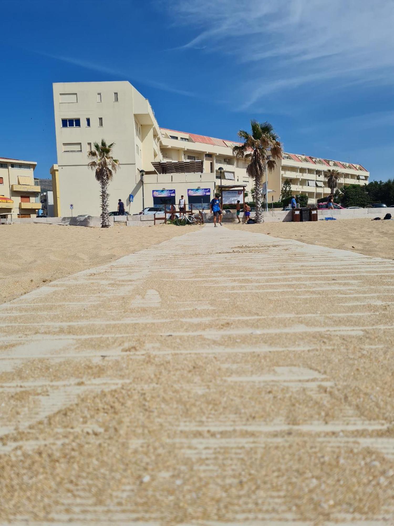 טרפאני A Casa Di Rosa,Fronte Spiaggia, Piscina,Parcheggio מראה חיצוני תמונה